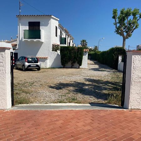 Charmante Maison Coeur De Ville 650M Plage Empuriabrava Buitenkant foto