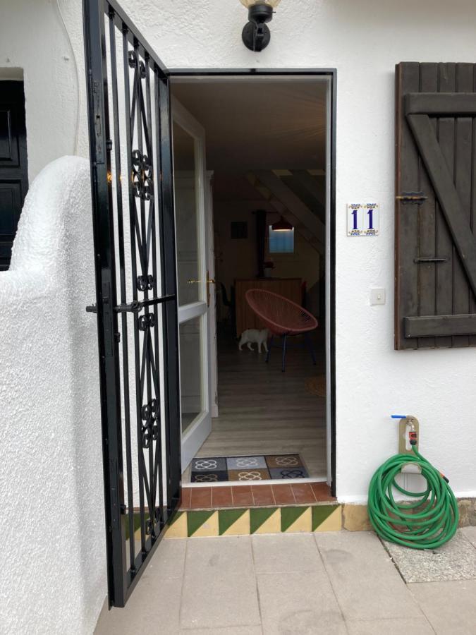 Charmante Maison Coeur De Ville 650M Plage Empuriabrava Buitenkant foto